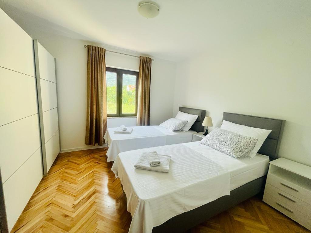 Apartmani Ivan Kaštela Kamer foto